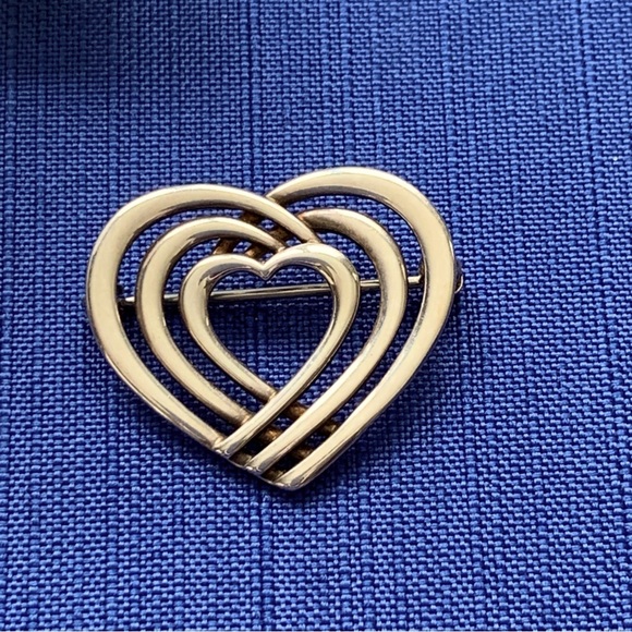 Vintage Sterling Heart Brooch - Unique Design - Great Valentine's Day Gift - Picture 3 of 3